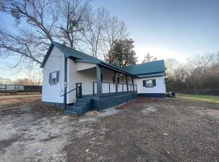 179 Harris St, Commerce, GA 30529