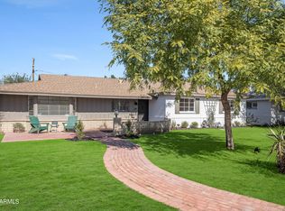 3002 E Earll Dr, Phoenix, AZ 85016