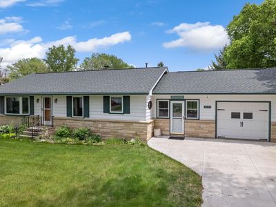 1366 Lorrai Dr, Winona, MN, 55987