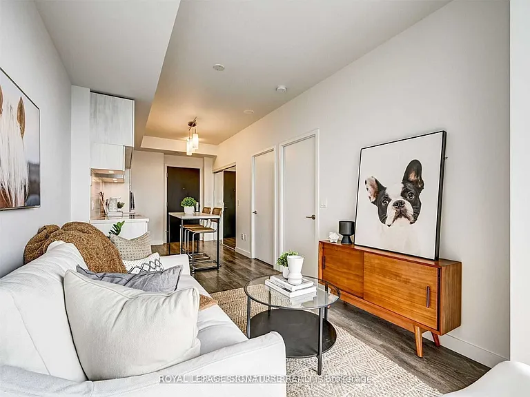 8 Eglinton Ave E #5303 — Photo 11