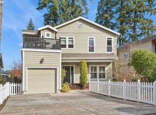 135 Middlecrest Rd, Lake Oswego, OR 97034