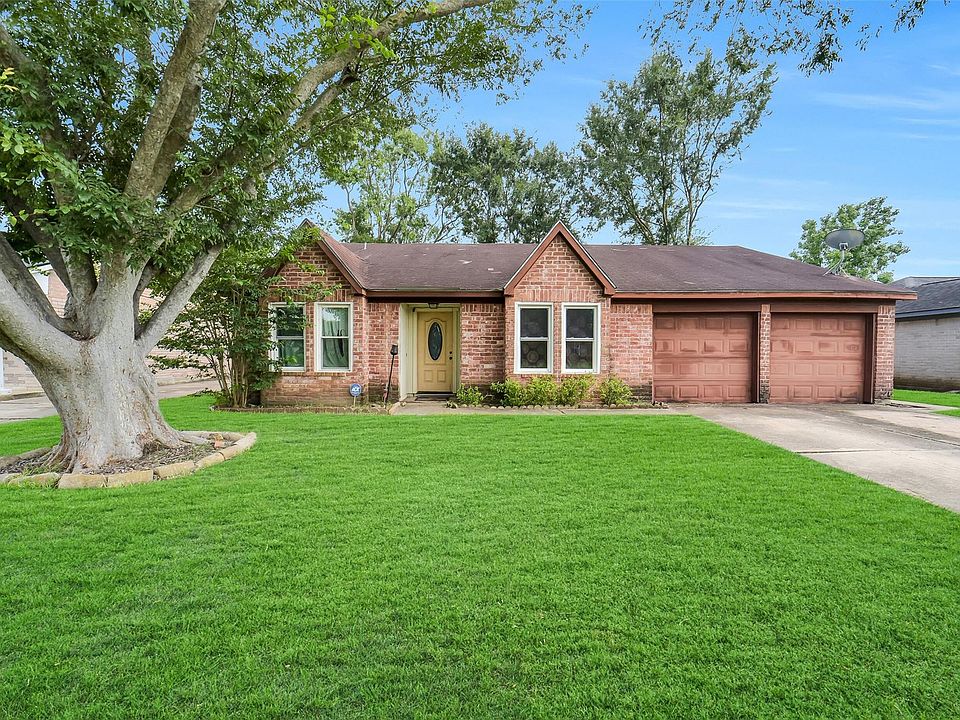 1st image of 1223 River Rock Dr