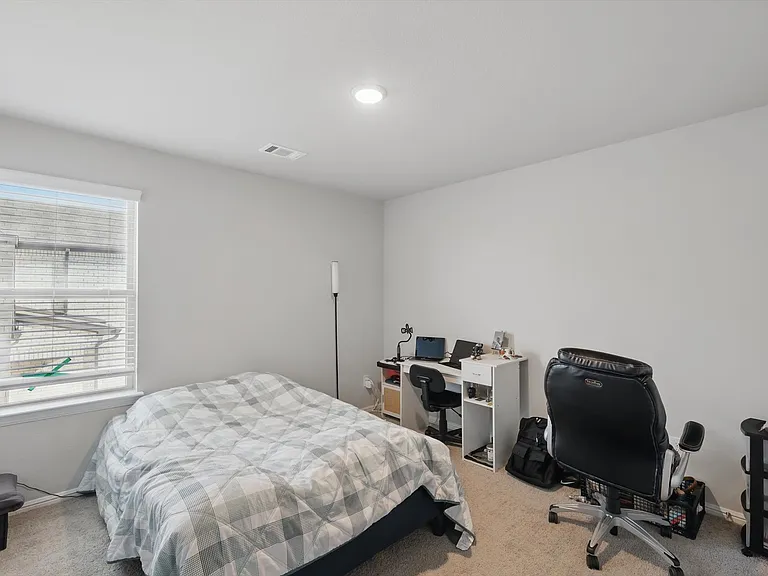 8937 Lantana Meadow Dr — Photo 16