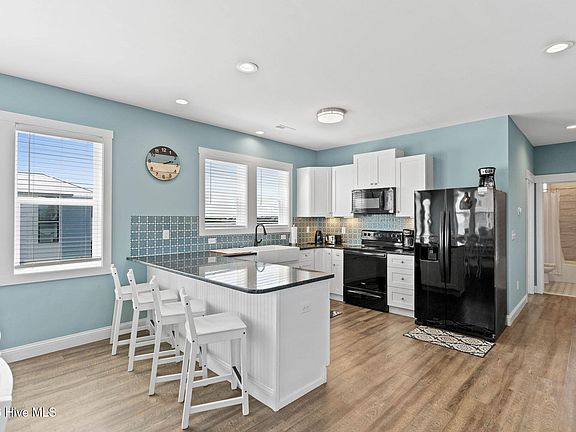 5th image of 1301 New River Inlet Road