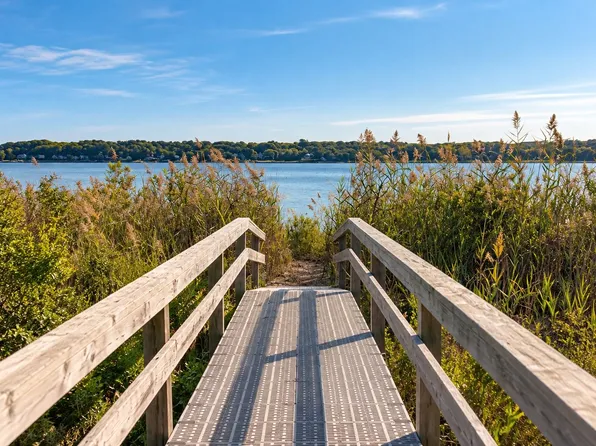33 Peters Path, East Hampton, NY 11937