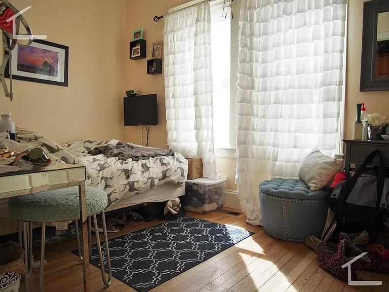 25 Lothrop St #5 — Photo 4