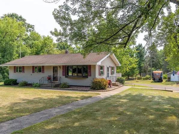 920 Menasha Avenue, Ladysmith, WI 54848