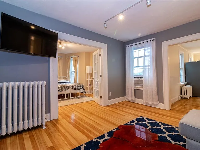 21 School St #3 — Photo 4