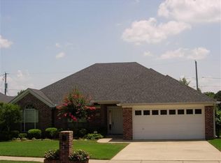 12515 Misty Creek Dr, Little Rock, AR 72211