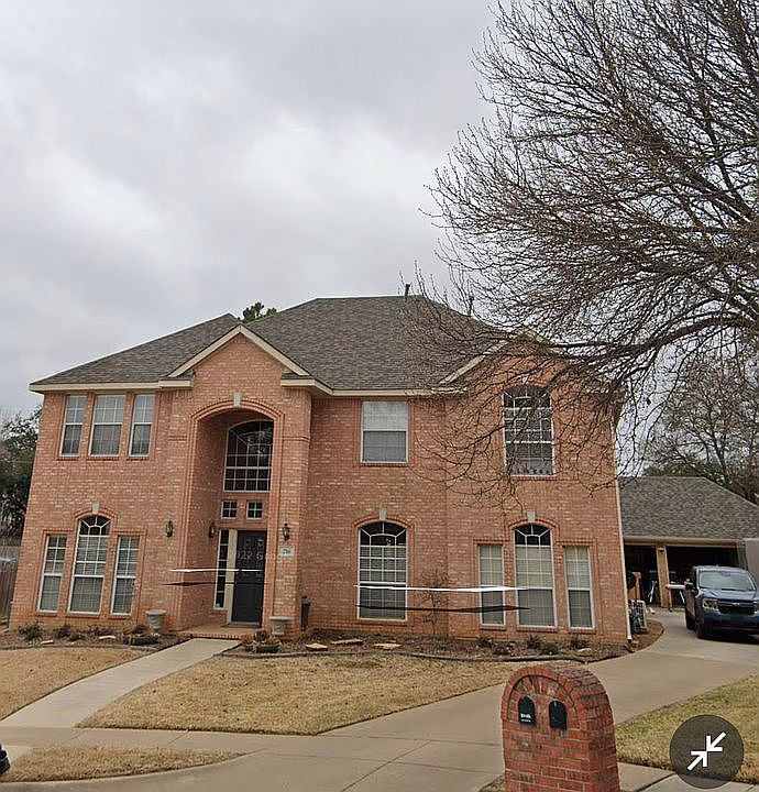 1st image of 216 Norfolk Dr