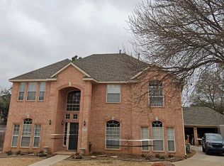 216 Norfolk Dr, Mansfield, TX 76063