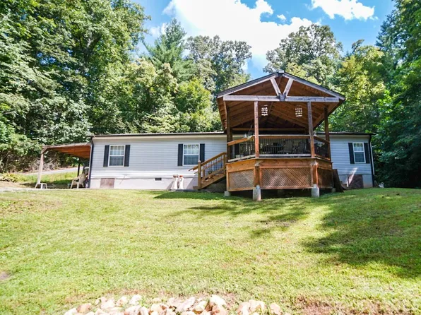 15 Foliage Trl, Weaverville, NC 28787
