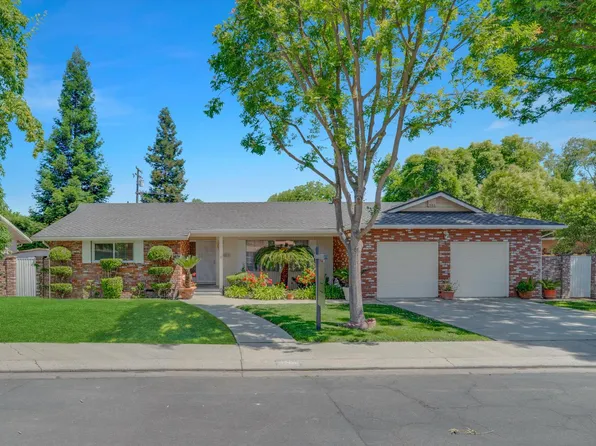 1201 Wellington Dr, Modesto, CA 95350