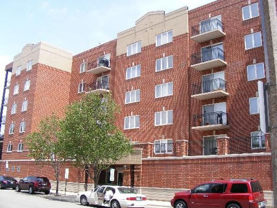 1st image of 3303 Grove Ave Unit 512