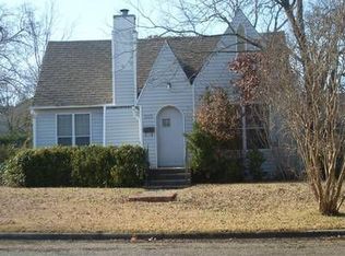 303 S Avenue P, Clifton, TX 76634