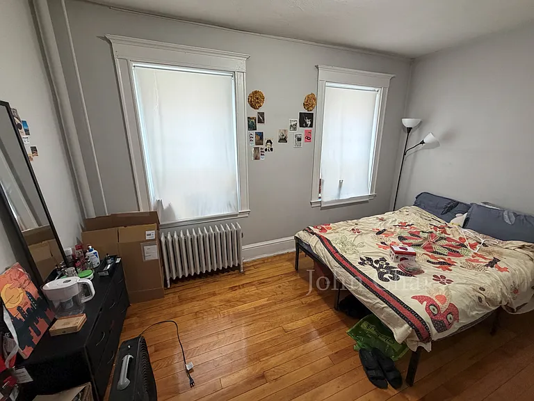 220 South St #8 — Photo 8