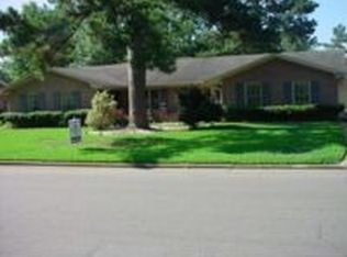 2400 W 42nd Ave, Pine Bluff, AR 71603