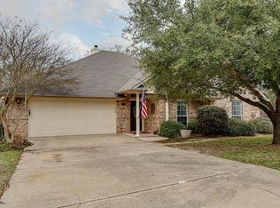 2716 Bayberry Ct, Bryan, TX 77807