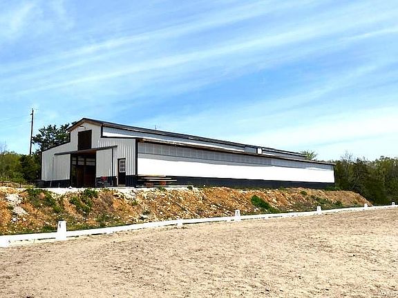 4th image of 128 Coolwater Dr