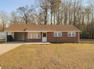13 Lawnview Ct, Greenville, SC 29617