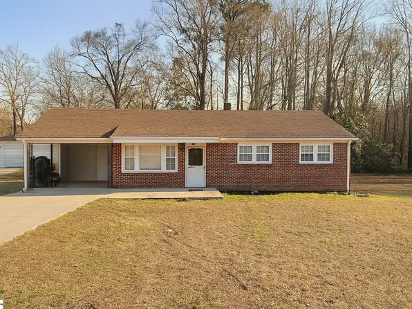 13 Lawnview Ct, Greenville, SC 29617