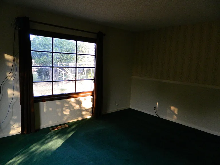 3878 Chestnut Ave — Photo 12