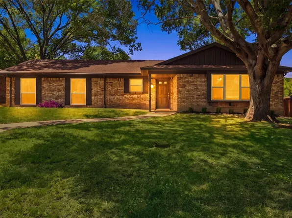 2021 Meadowcreek Dr, Plano, TX 75074