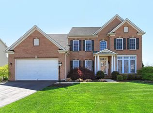 14224 Snickersville Dr, Gainesville, VA 20155
