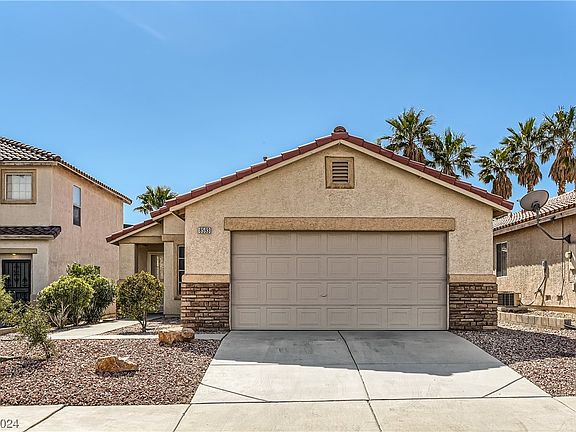 3rd image of 8593 Blowing Pines Dr