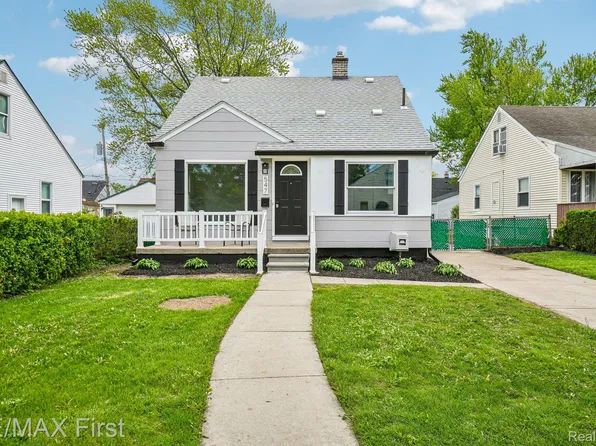 547 Leroy Ave, Clawson, MI 48017