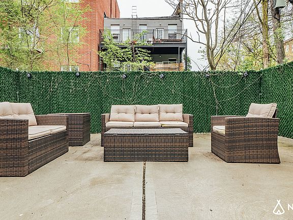 3rd image of 114 Jefferson St #3E