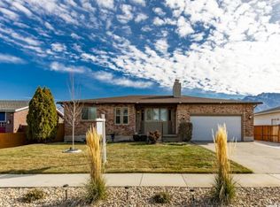9095 S 570 E, Sandy, UT 84070