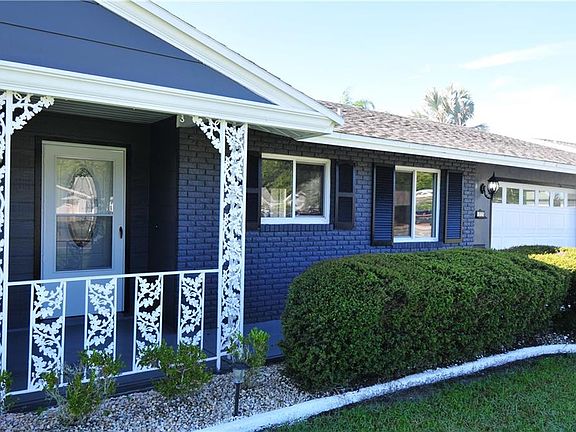 2nd image of 1725 W Del Webb Blvd