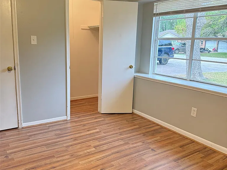 2019 Redwood St — Photo 24