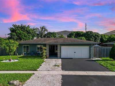 6951 NW 83rd St, Tamarac, FL, 33321