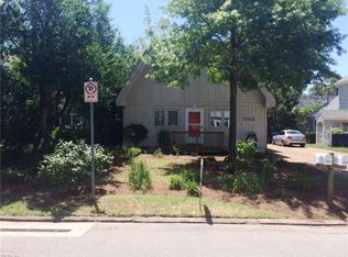 208 53rd St APT A, Virginia Beach, VA 23451
