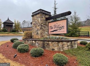 23 Whisper Pl, Marble Hill, GA