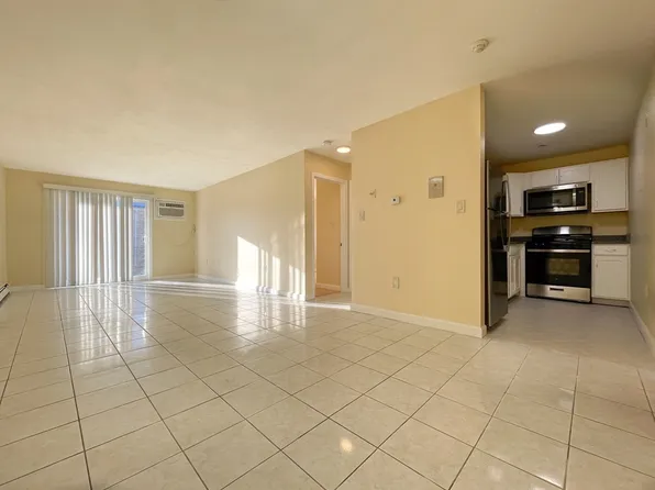 20 Kenmar Dr Unit 171, Billerica, MA 01821