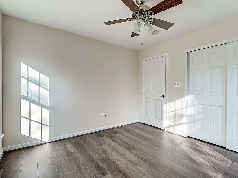 7119 Mason Grove Ct — Photo 35