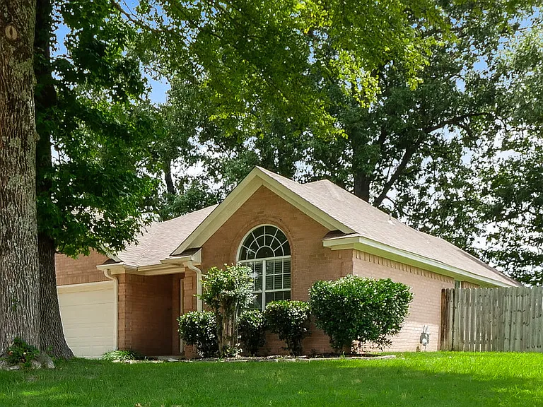 3920 Pecan Trace Cv — Photo 3