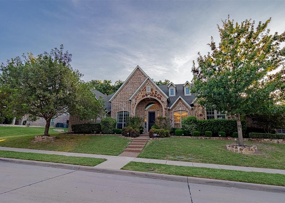 1st image of 808 Navajo Dr
