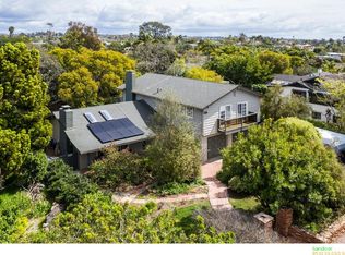 1311 Hymettus Ave, Encinitas, CA 92024