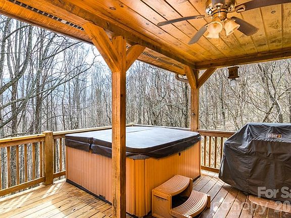4th image of 675 Forest Valley Rd