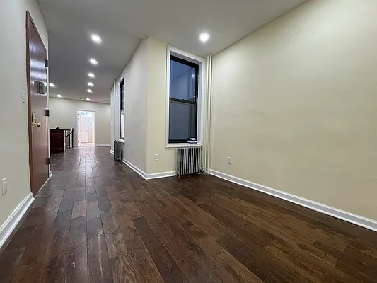 Rented by Coda Real Estate NYC | media 4
