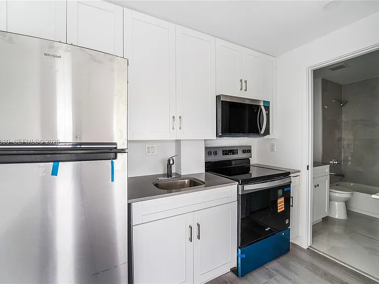 1165 NW 8th Ave #104 — Photo 9