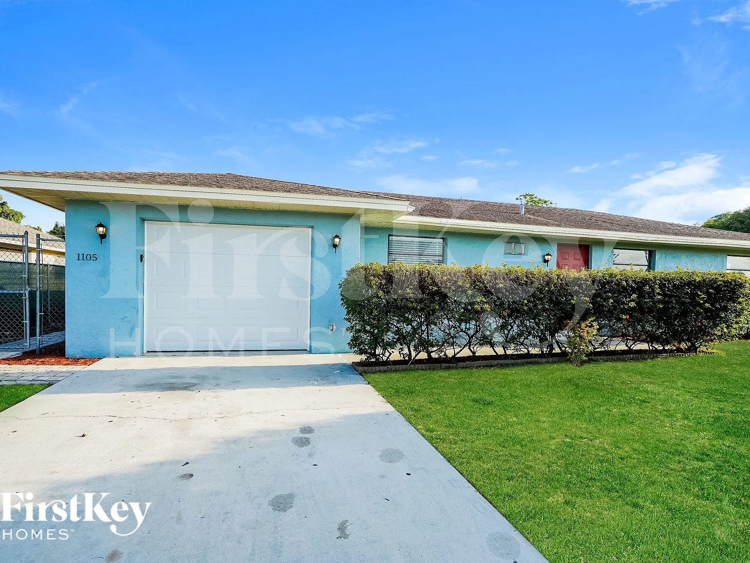 3 bed, 2.0 bath, 1238 sqft, $1,355 — Photo 1
