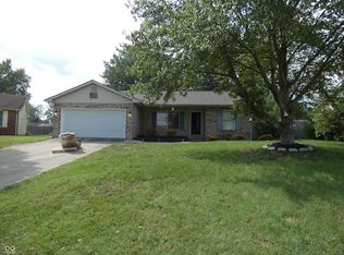 611 Idlewood Ct, Seymour, IN 47274