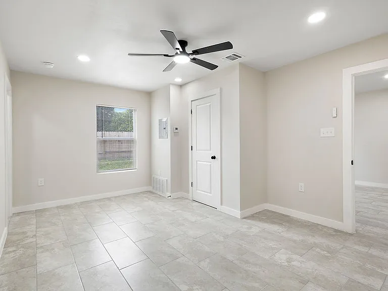 306 Westmoreland Dr — Photo 16