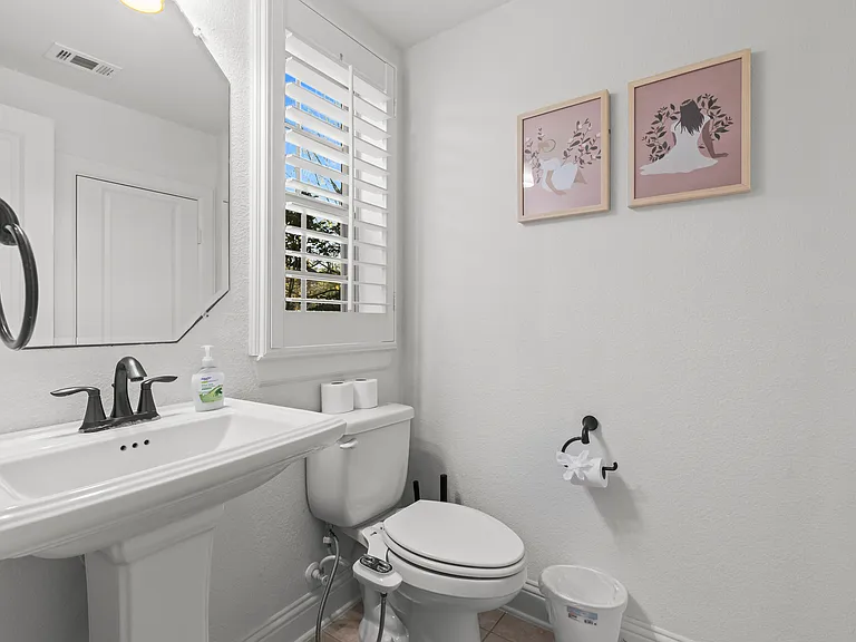 215 Palacio St — Photo 26