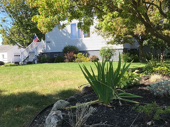 3rd image of 426 Minneapolis Ave
